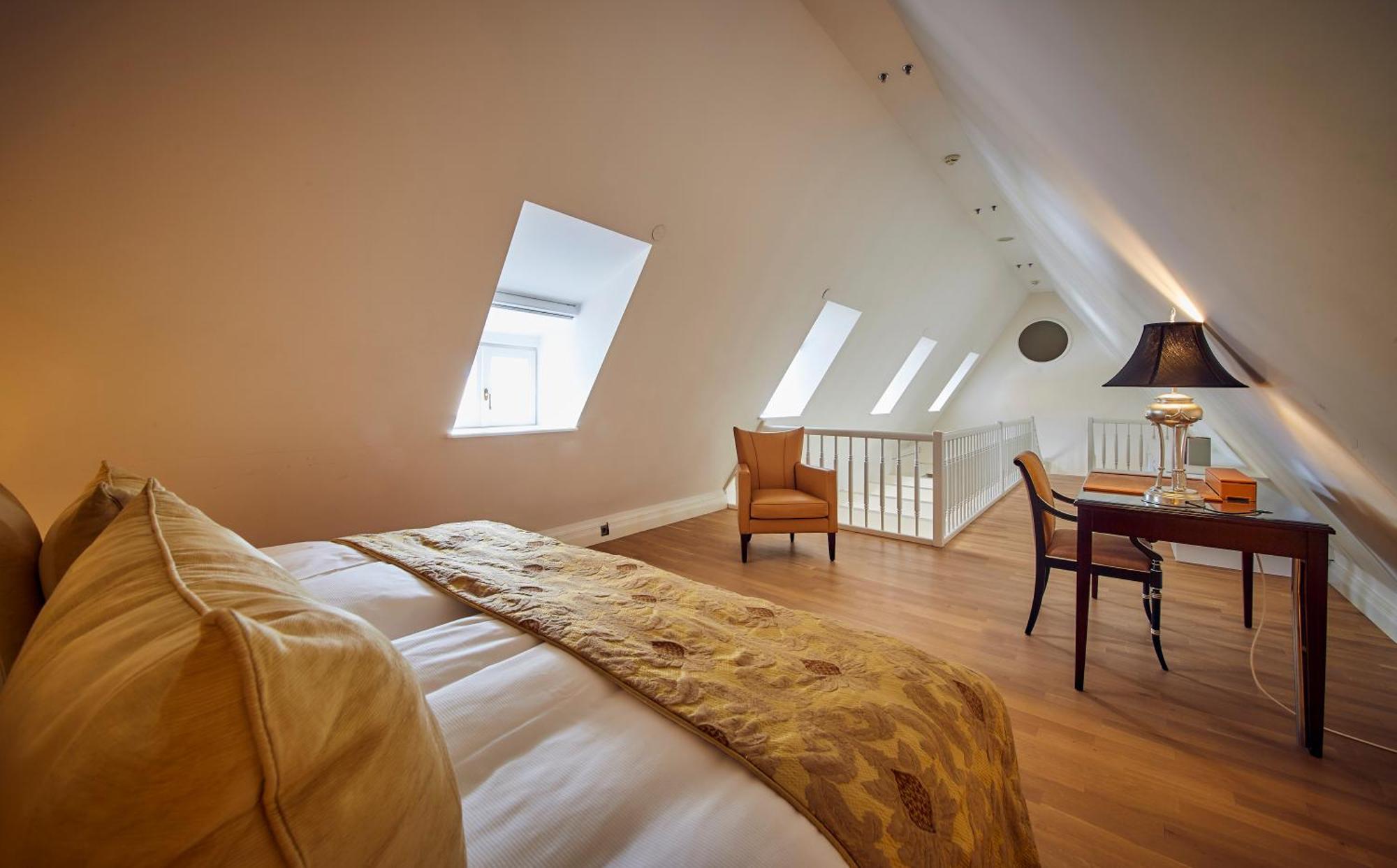 فندق فالكنشتاينر شلوس فيلدن فيلدين ام ورثرسي الغرفة الصورة A room at the hotel