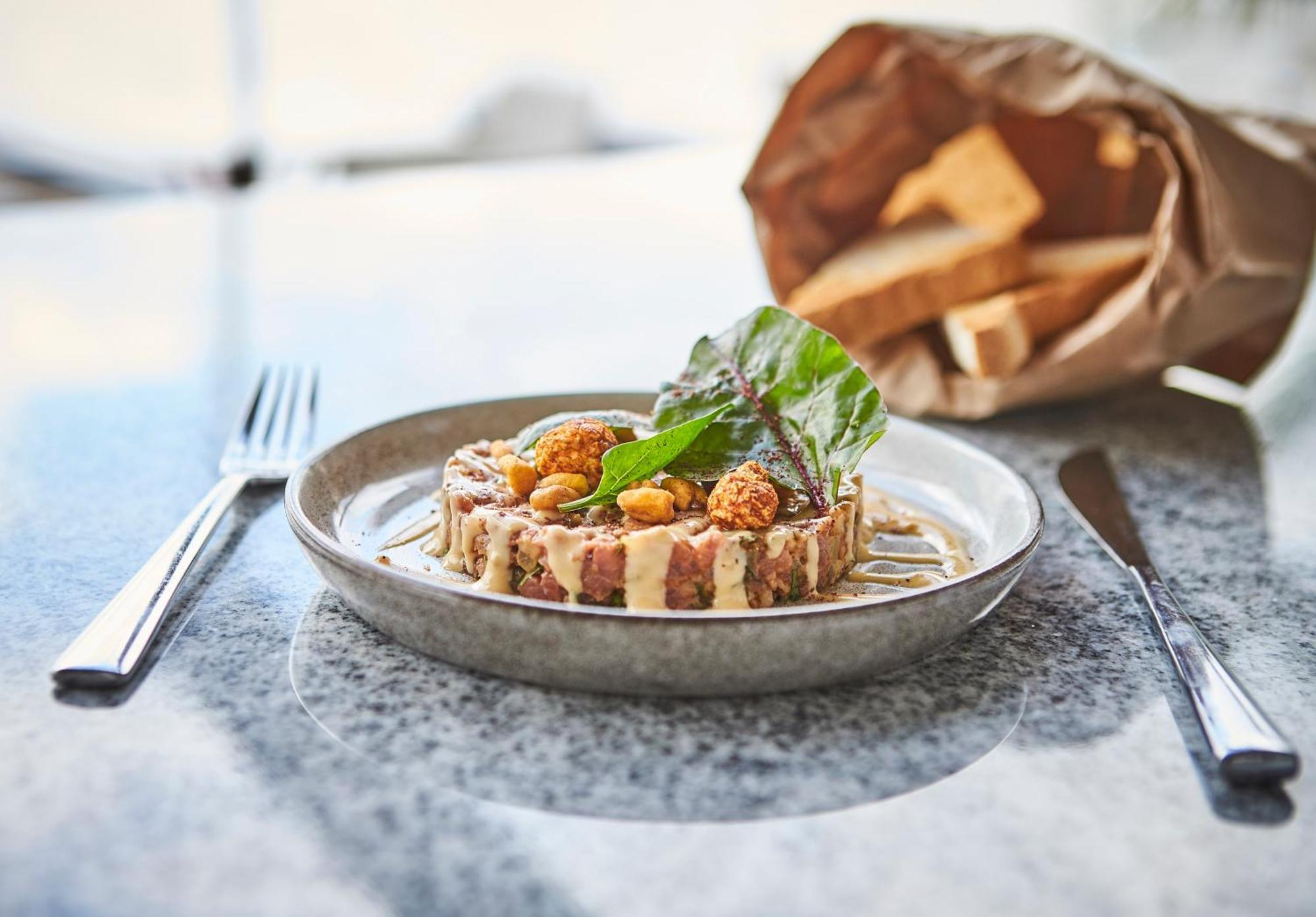 فندق فالكنشتاينر شلوس فيلدن فيلدين ام ورثرسي المظهر الخارجي الصورة A dish at the restaurant